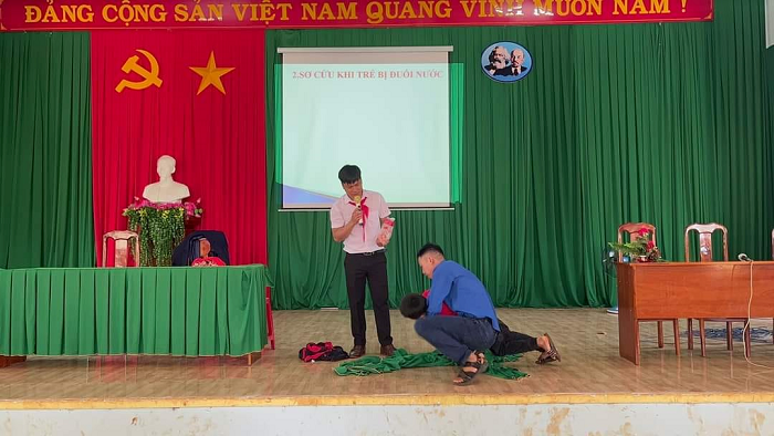 tuoi tre soi noi chien dich hoa phuong do 2